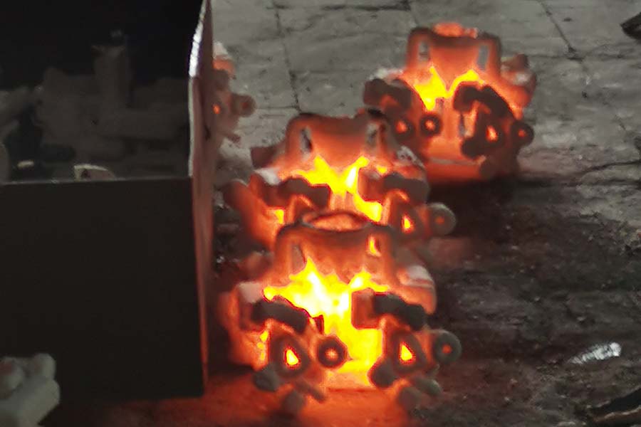carbon steel precision casting foundry